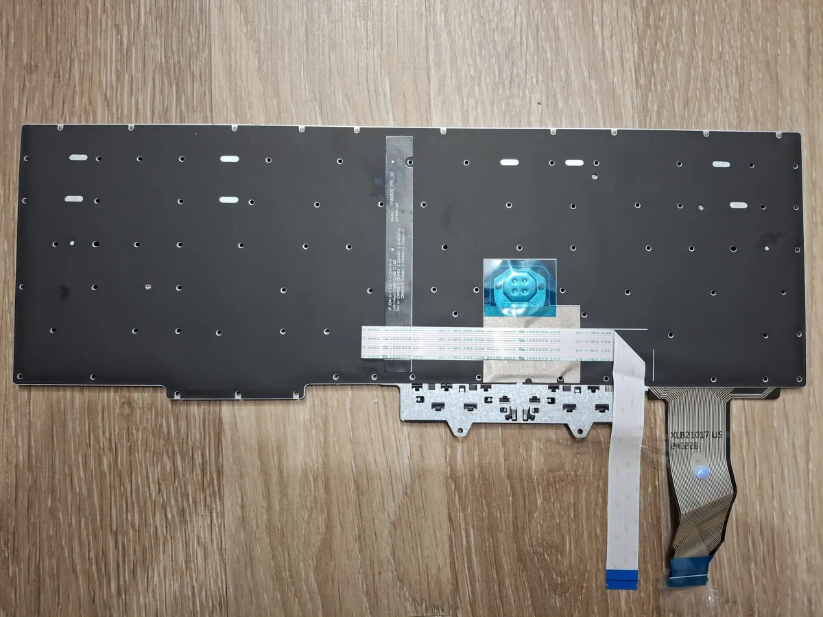 tastatura lenovo r15 gen4 mali enter sa osvetljenjem nova