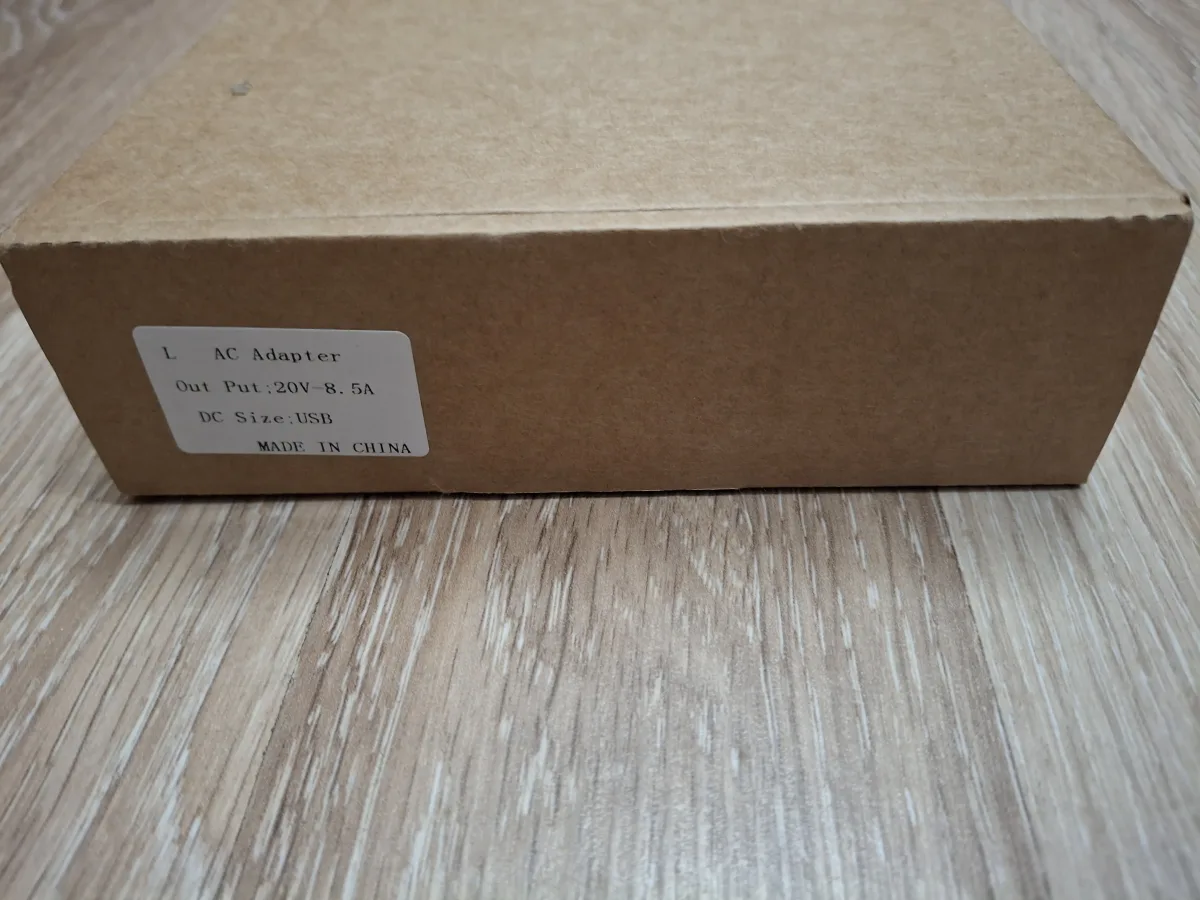 lenovo 15APH8D 15ARP9 15IAX9 15IAX9E punjac original novo