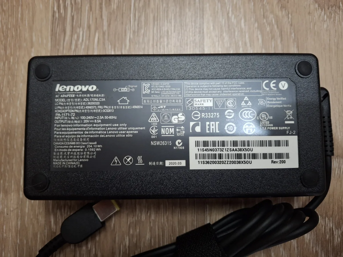 lenovo 16APH8 16APH8D 16IRH8 16IRH8D punjac original novo