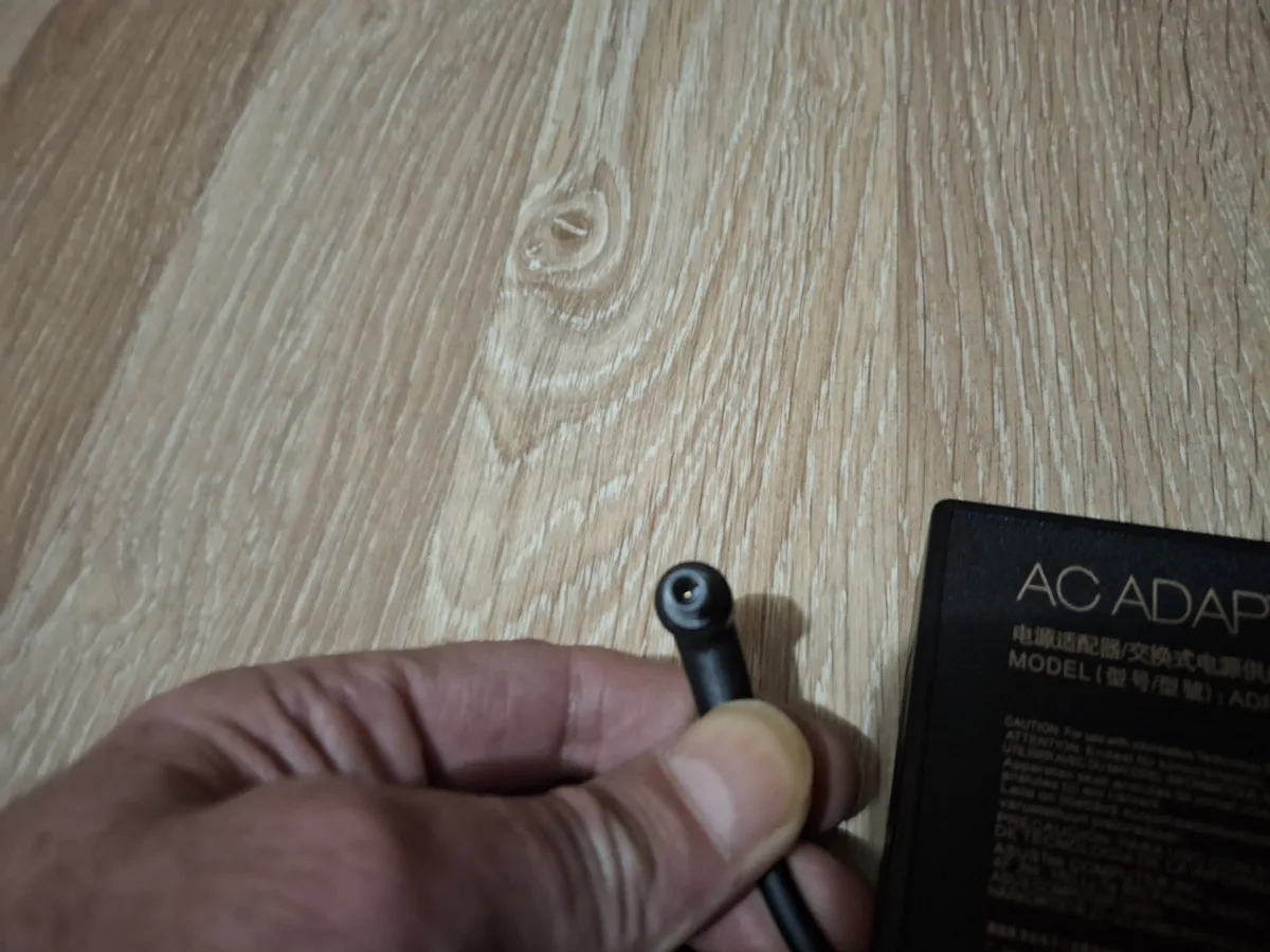 asus punjac zephyrus g14 g15 ,duo 15 g16, duo 16 original novo