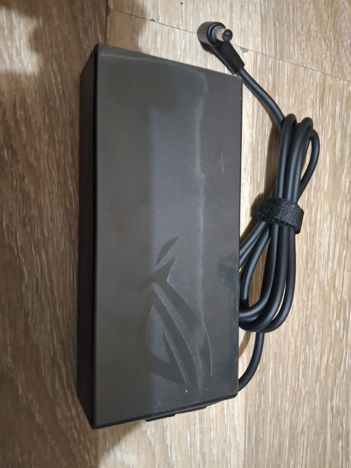asus punjac zephyrus g14 g15 ,duo 15 g16, duo 16 original novo