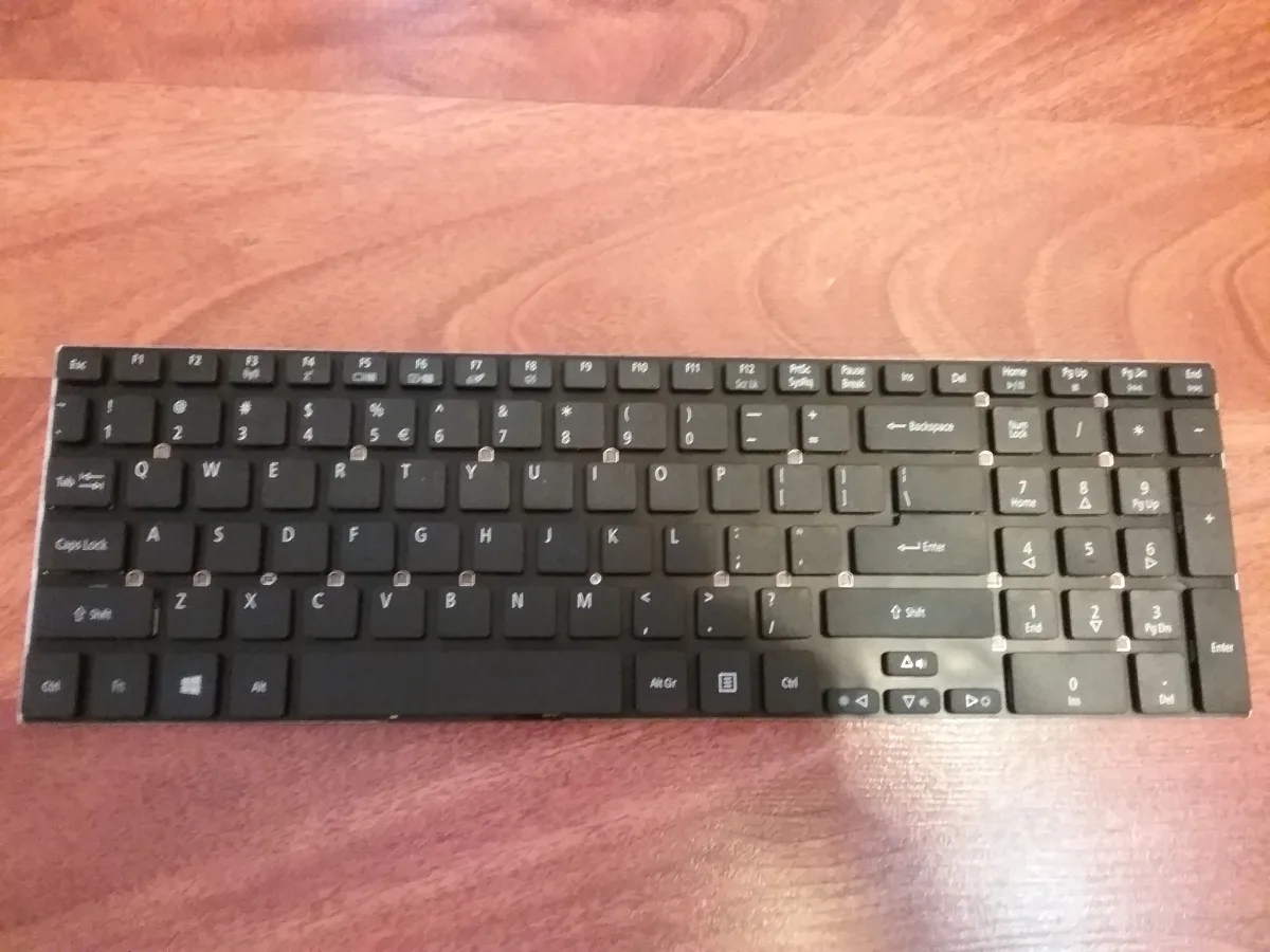 nova tastatura packard bell tv11 tv11cm tv11hc f4011 p5we0