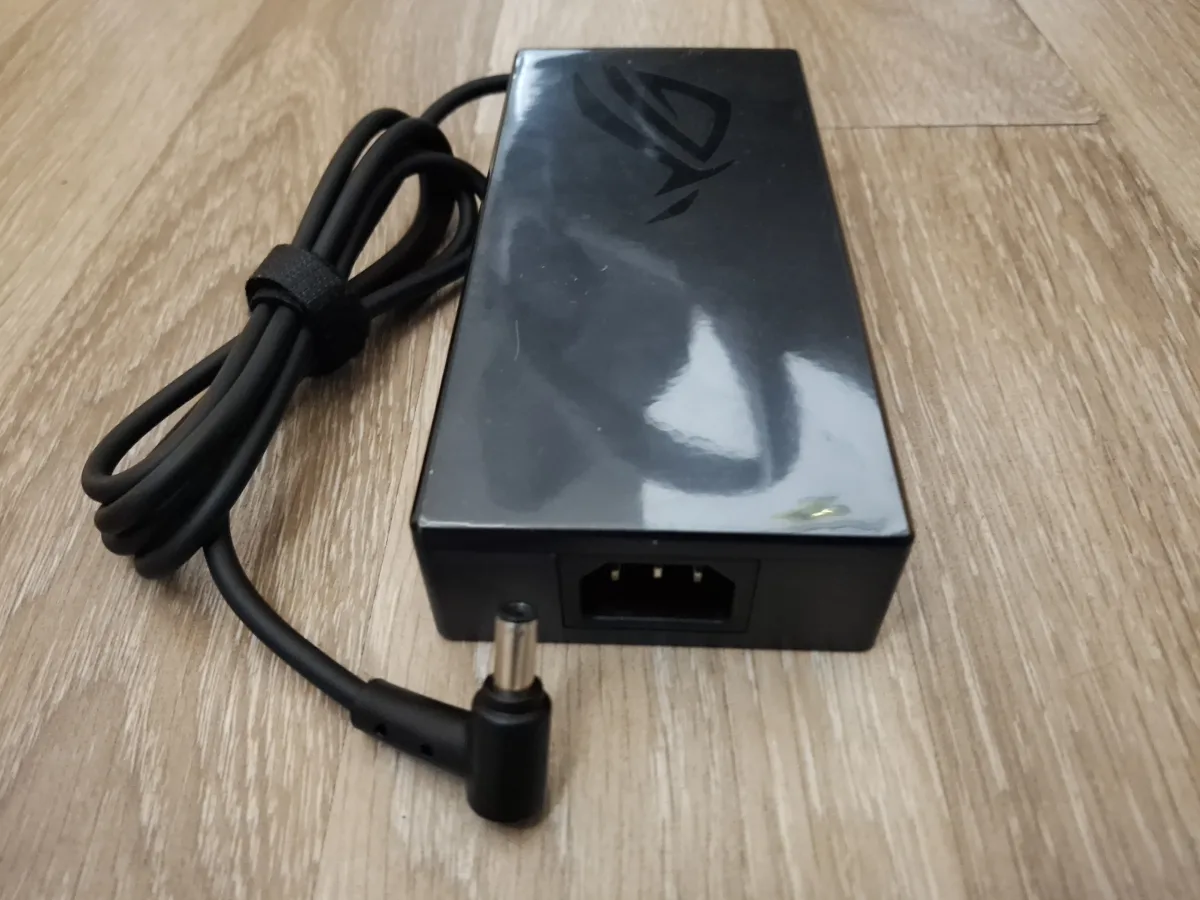 asus rog strix g g531 g531gd g531gt punjac original novo