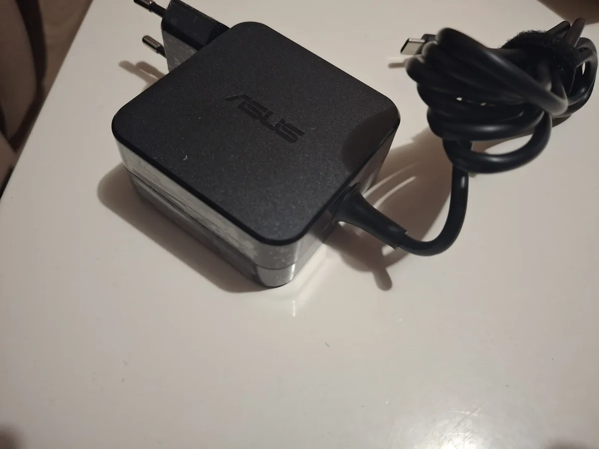 asus punjac AD10360, ADP-45XE BD, ADP-45XE D original novo