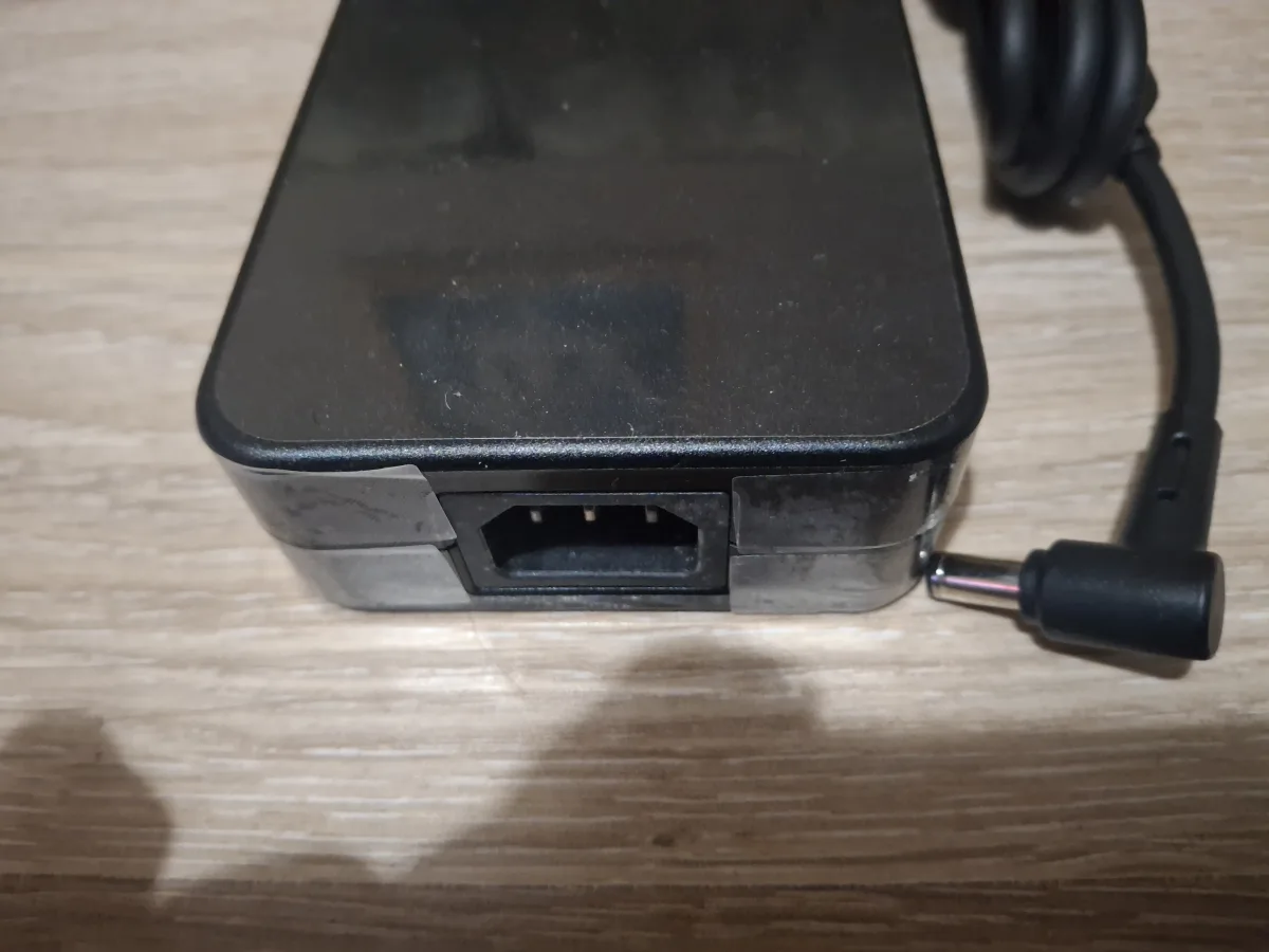 asus punjac 280w 14a 6.0x3.7mm original novo