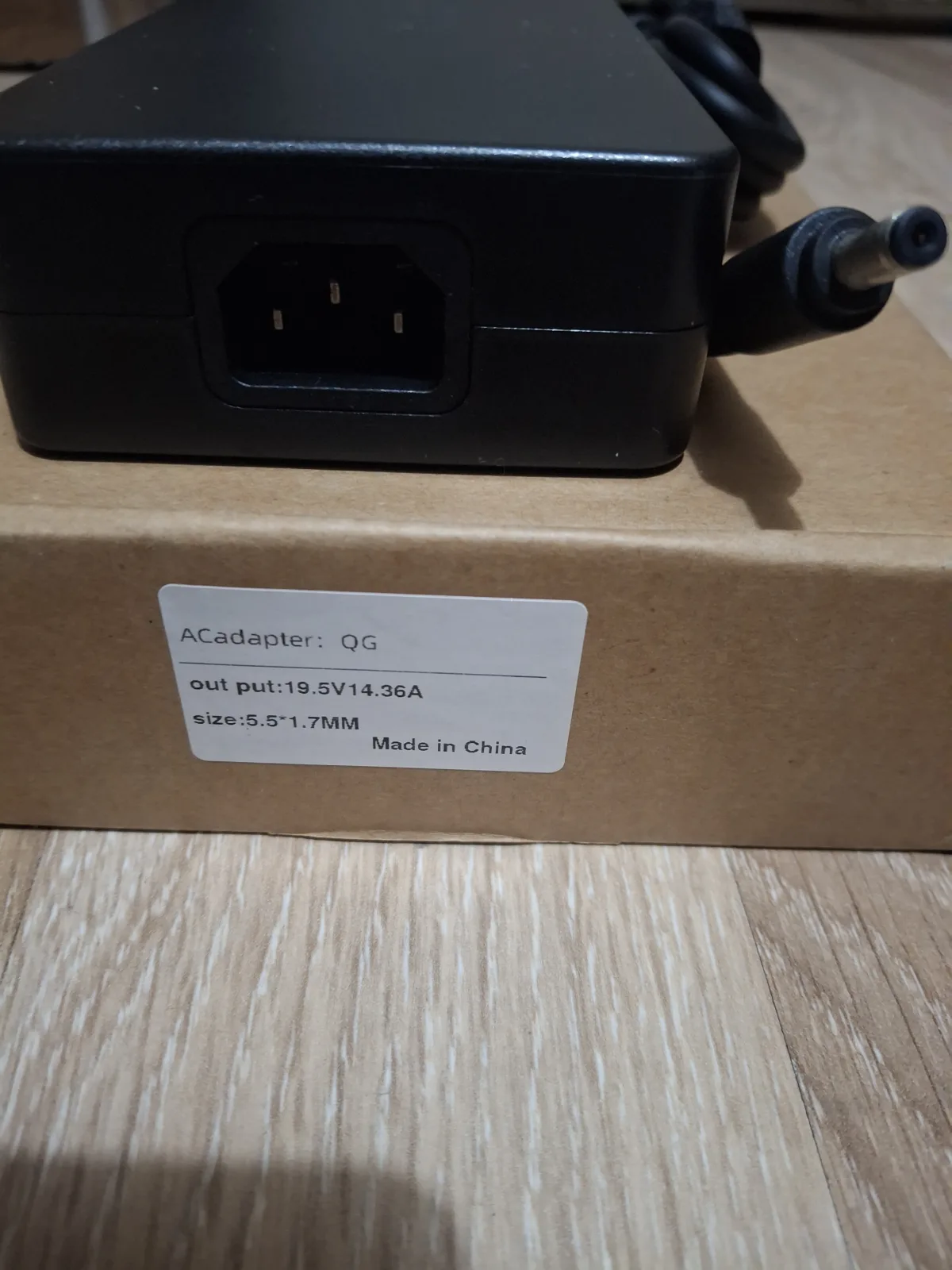 acer punjac 280w 14.36a 5.5x1.7mm original novo