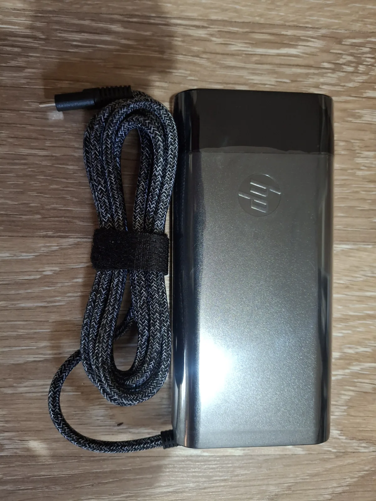 hp punjac adp-110fb b , 860 g11 , 865 g11 original novo