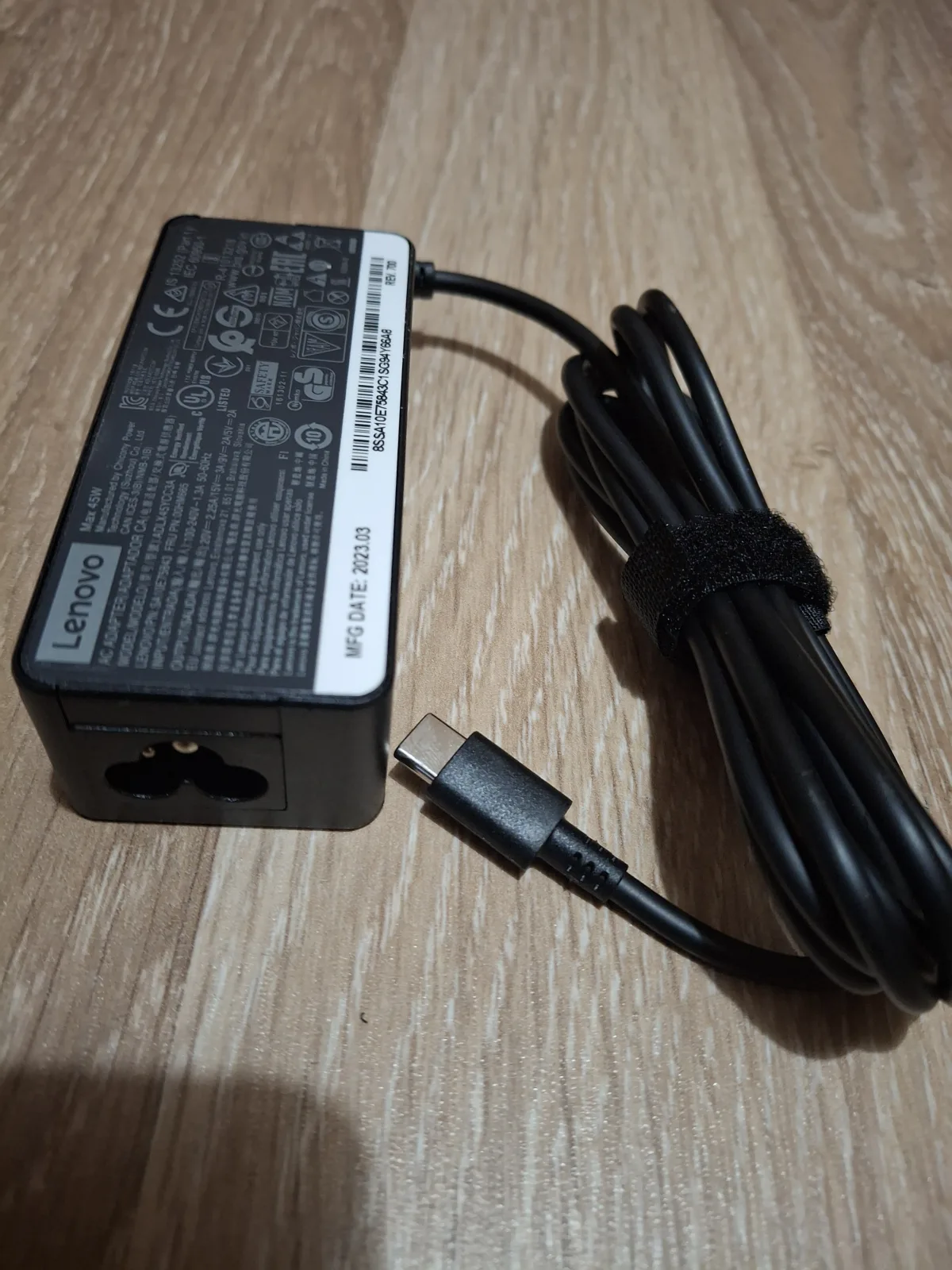 lenovo punjac adlx45udcb2a adlx45udcr2a original novo