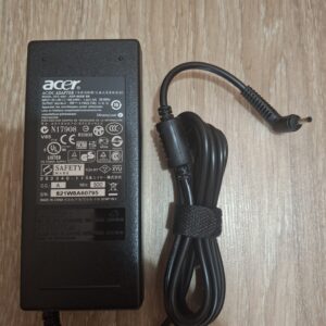acer 4.74a 90w 3.0x1.0 punjac original novo