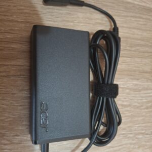 acer 65w 3.42a 3.0x1.0 punjac original novo